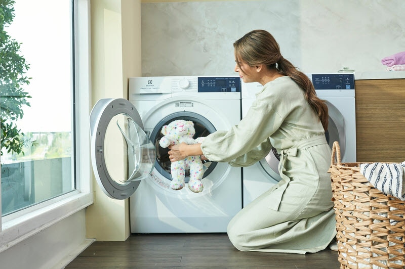 How to wash plushies in the washing machine 